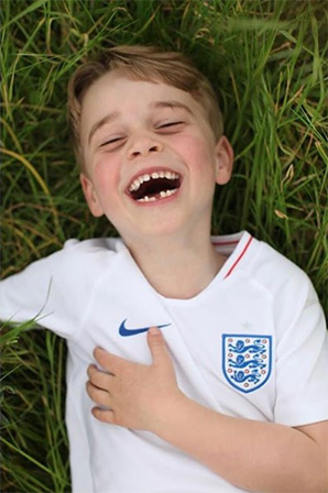 英王室のジョージ王子が6歳になりキュートな写真公開