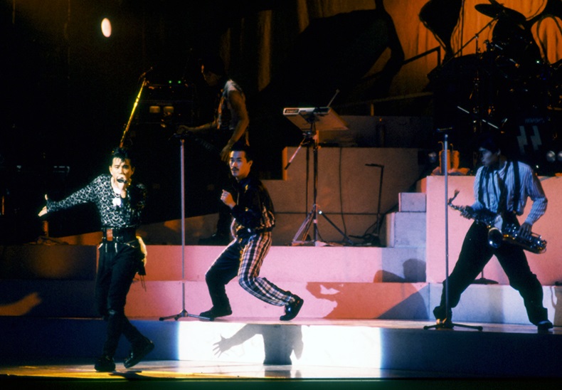 ライブ映画「チェッカーズ 1987 GO TOUR at 中野サンプラザ【デジタルレストア版】」予告編、ポスタービジュアル、セットリストなど解禁
