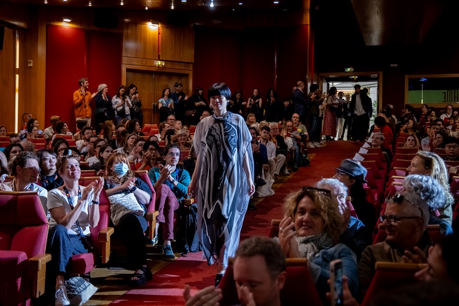 映画「ナミビアの砂漠」 第77回カンヌ国際映画祭で上映 山中瑶子監督、河合優実、金子大地、寛一郎登壇