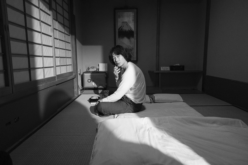 綾野剛主演、荒井晴彦監督「星と月は天の穴」愛と性の純文学的映画