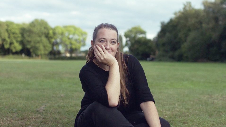 「ぼくの名前はラワン」ろう者の少年が手話を習得し成長していく姿を描く感動のドキュメンタリー