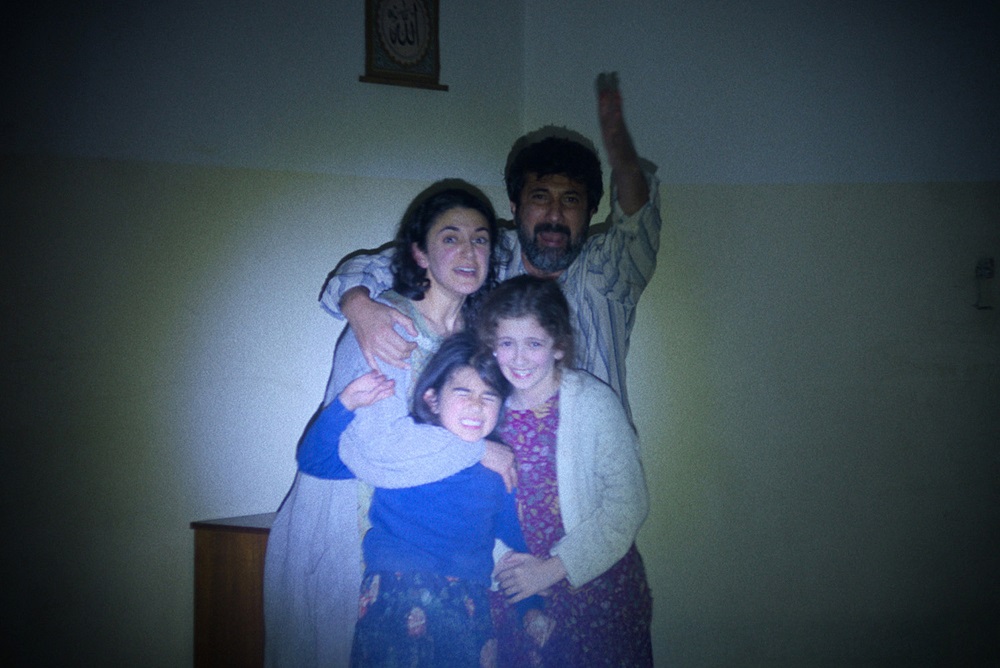 「ウォ―フェア 戦地最前線」　元米軍特殊部隊員がイラク戦争での実体験の戦闘地獄絵図を異次元のリアリティで再現