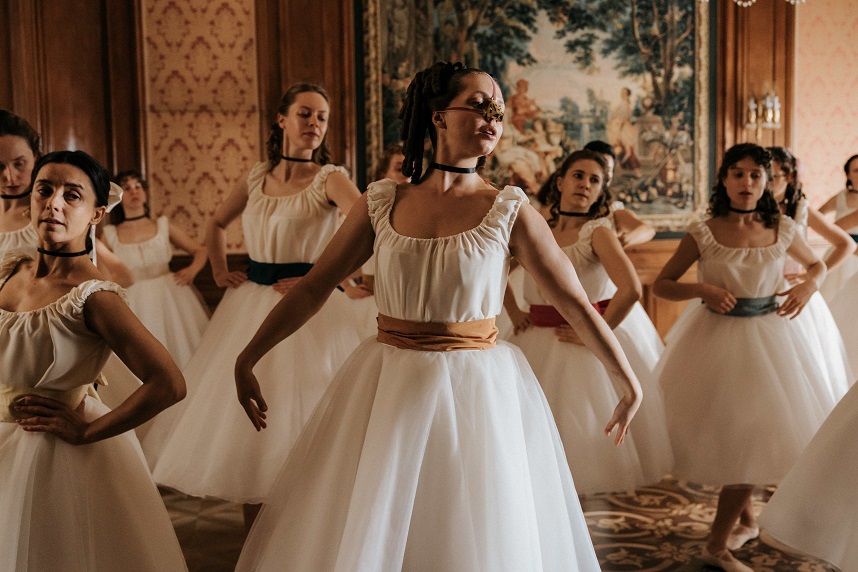 「アグリー・シスター かわいいあの娘は醜いわたし」　北欧発の狂気と悪夢の”シンデレラ・ホラー”