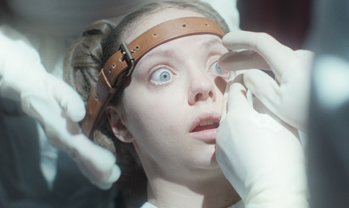 「アグリー・シスター かわいいあの娘は醜いわたし」　北欧発の狂気と悪夢の”シンデレラ・ホラー”